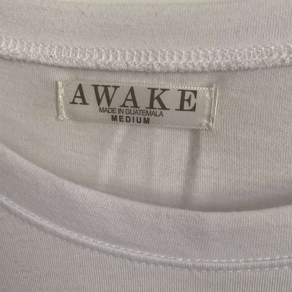 AWAKE Women’s White Short Sleeve Shirt Size Medium - Picture 3 of 5